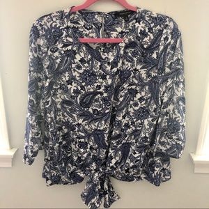 BANANA REPUBLIC TIE FRONT BLOUSE